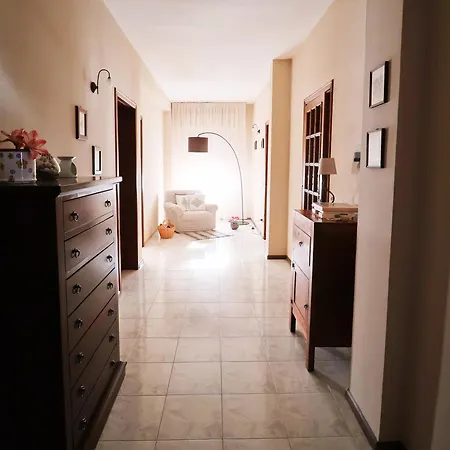 Su Presciu Oda ve Kahvaltı Capoterra