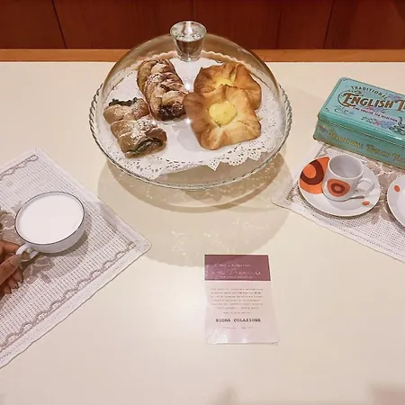 Su Presciu Oda ve Kahvaltı